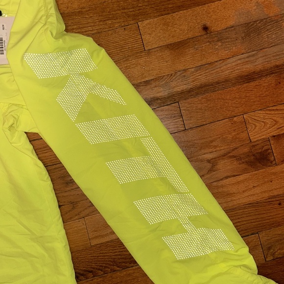 Kith - Picture 6 of 7